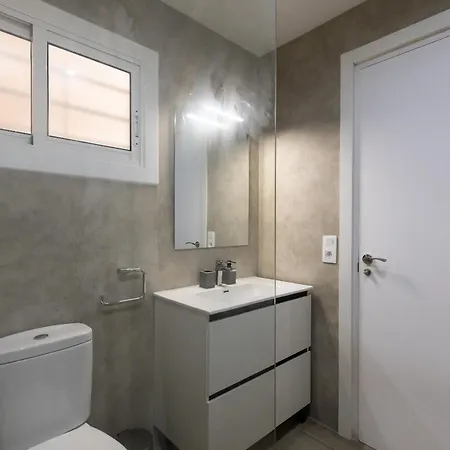 Uhc Pino Apartman